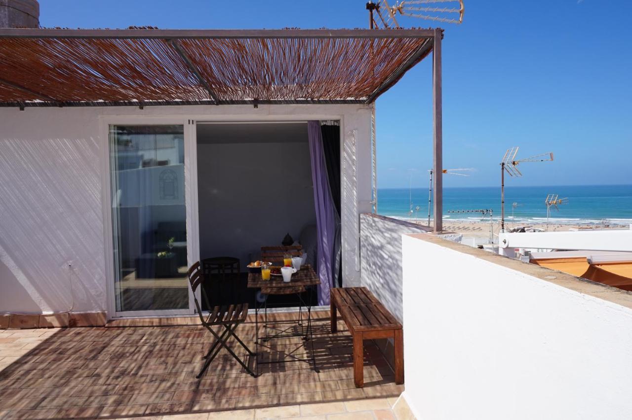 Impluvium Conil-terraza Privada-parking- Mayores De 25 Anos Appartement *